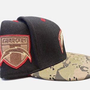 Los Angeles Chargers Fitted Camo Hat – Camo Bill / Red Stitch – Size 7 5/8